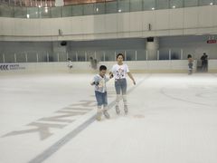 -冠军冰场CHAMPION RINK(百联又一城店)