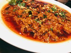 水煮牛肉-夫妻肺片·中华老字号·正宗川菜(春熙路店)