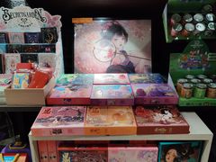 -钟书阁(群光广场店)