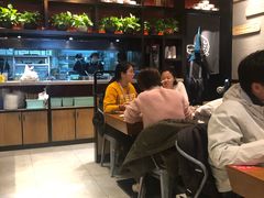 大堂-渝是乎川渝小炒(新世界百货望京店)