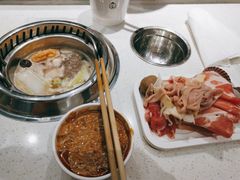 -龍歌自助小火锅(市南金茂湾店)
