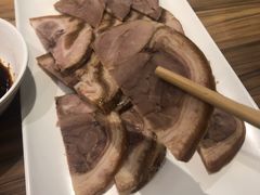 肘花-合合春饼·酱骨·东北菜(潘家园店)