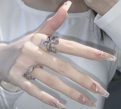 -斯馨·健康美甲美睫