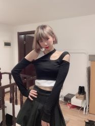 -BULB STUDIO 巴柏明星发型工作室