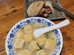 -老天桥酱肉烧饼夹肘子(天桥店)