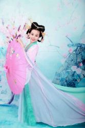 -爱儿宝孕妇儿童亲子摄影(月亮河店)