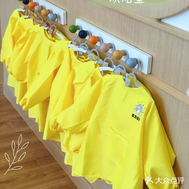 去了这家托育园，她竟然不要妈妈了，探秘古力古利专业学前教育班