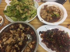 -勇猛子川菜馆(新军路店)