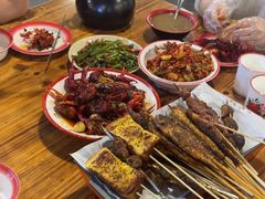 -冶建镜子·老南昌大排档·江西虾王(总店)