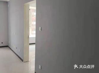 装修的很有特点，师傅也特别专业，主要价格我们可以接受