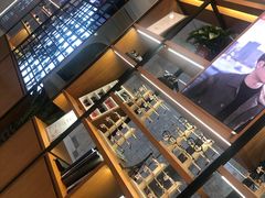 -MiRi明润眼镜·蔡司官方授权店(星光荟店)