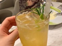 -théATRE 茶聚场(王府中環店)