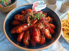 -巴厘龙虾·榜首油焖大虾(音乐学院·沿江酒馆店)