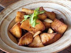 地中海风味炒杏鲍菇-喜洲吧·江畔老船厂·庭院餐厅(喜临院店)