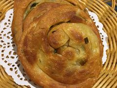 特色葱油饼-洪长兴(广西北路店)