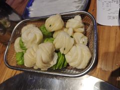 -山河屯铁锅炖·非遗东北菜(南山店)