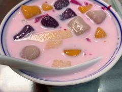 杂果牛奶芋圆-恒信牛奶甜品(南京总店)