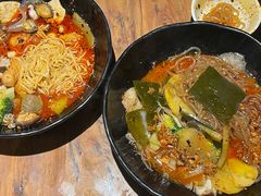 -万记麻辣烫国展总店