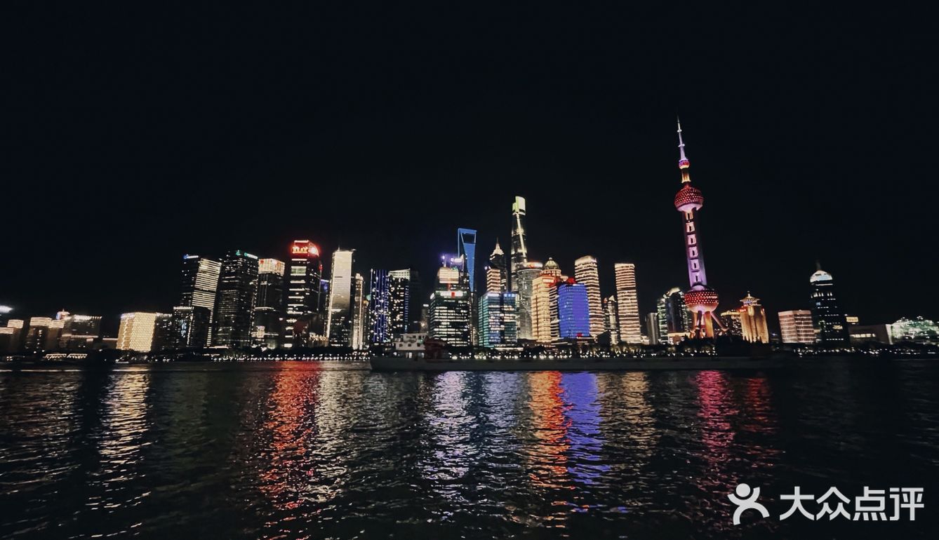 太惬意了！北外滩看过去的陆家嘴另有一番景色