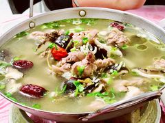 锅仔桂圆当归鸡-乐乐餐厅(湘子庙街店)
