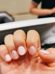 -悦指间美甲美睫