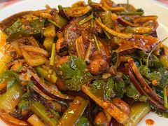-洪霞餐馆·川菜·鲜货现炒(两江春城店)