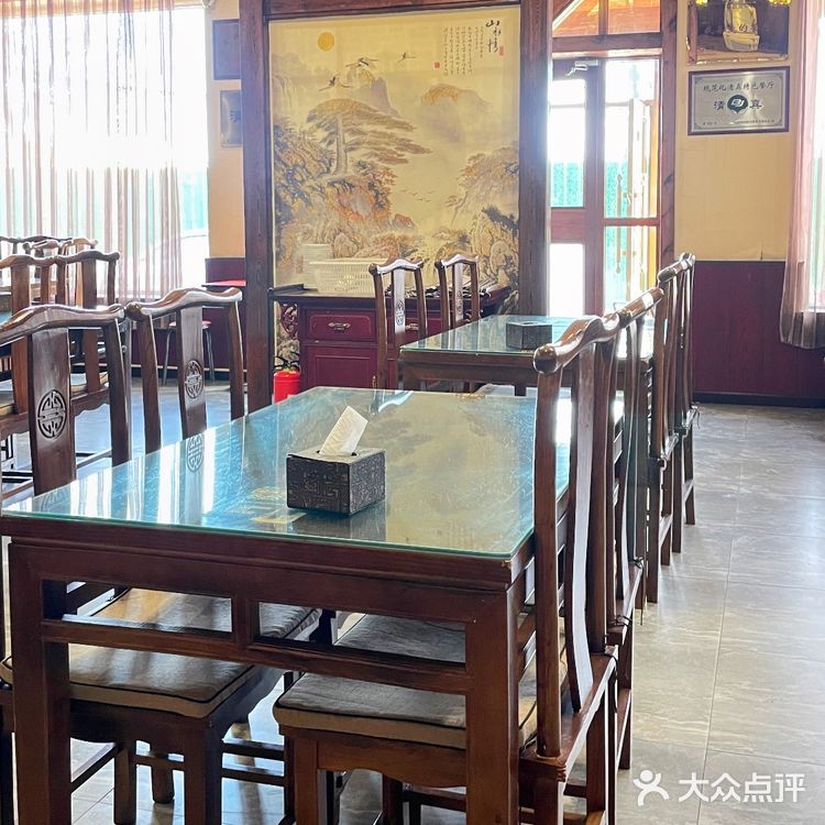 为这一口素什锦烧麦，沙河也不算远[爱吃]