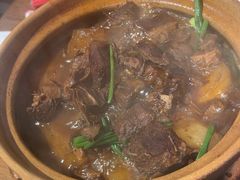 -阿润打边炉·鲜切鸡煲(华漕店)