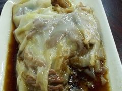 穗银&nbsp;牛肉肠（已经被我吃了一筷子...）-穗银肠粉店(东川路店)