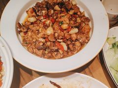 -爱碗亭·鲜炒湖南菜(壹城中心店)