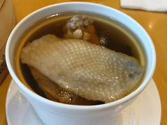 黑蒜鲜鸡汤-鼎泰丰(嘉年华•海信广场VILLAGE店)