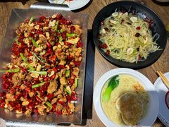 -叶派龙虾•招牌香辣蟹·海鲜(中海国际店)