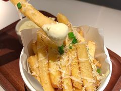 -阿妮叶李(光谷世界城店)