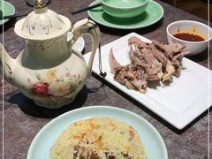 -贯贯吉·清真餐厅(浙江中路店)