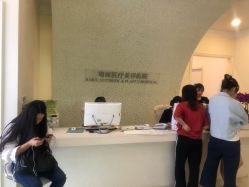 -瑞丽口腔·美学矫正中心
