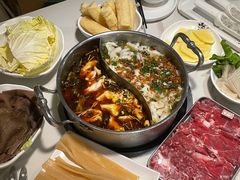 -德林酸菜鱼火锅(南丹店)