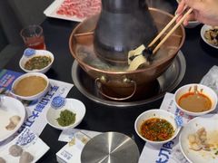 -楼外楼大刀肉传统火锅(西安大路店)