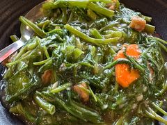 -大树下海鲜饭店