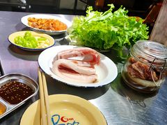 -马路牙子地桌烤肉(工体店)