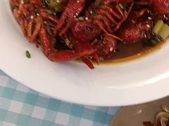 -捌贰虾蟹·江湖菜馆(江汉路店)