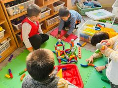 -徐汇区陇龙幼稚园