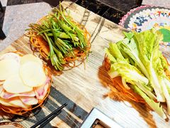 -香香腊排骨.野生菌火塘总店(束河店)