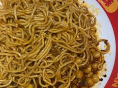-魔都三兄弟酸辣粉·蘸卤炸串(虹桥万科店)