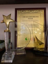 -睫乐园•睫公馆•美睫美甲沙龙
