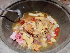 土鸡菌汤锅-芸山季·云南野生菌火锅(宝能环球汇店)