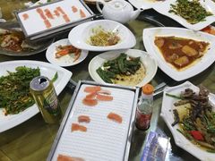 -东江湖游水三文鱼美食城