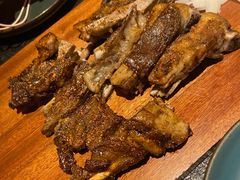 传统工艺秘制羊排-丝路金桃·新疆菜(徐汇店)