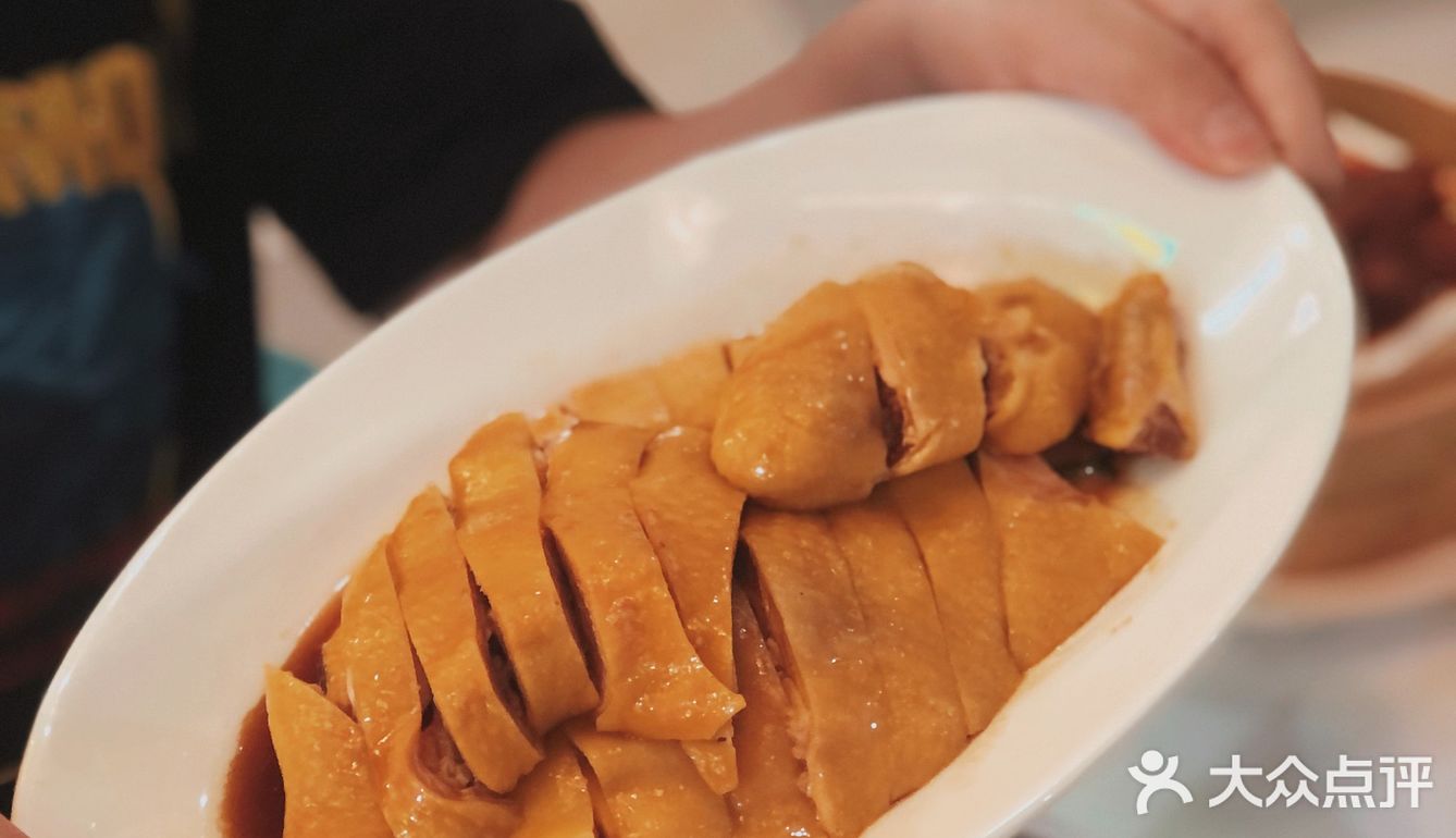 不出魔都，也能吃到地道南洋味的茶冰厅啦[加油]