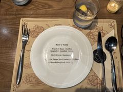 -Mark&Mars Restaurant