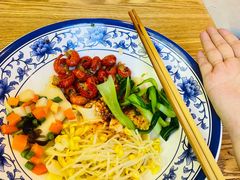 小龙虾油泼面-陕味食族油泼面·小炒盖码面(双榆树店)